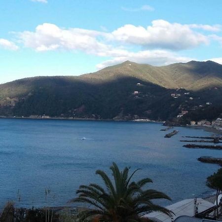 Un Gioiello Con Vista Mare Villa Moneglia Exteriör bild