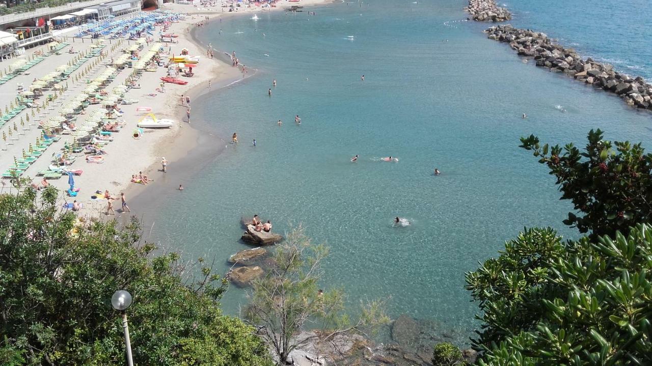 Un Gioiello Con Vista Mare Villa Moneglia Exteriör bild